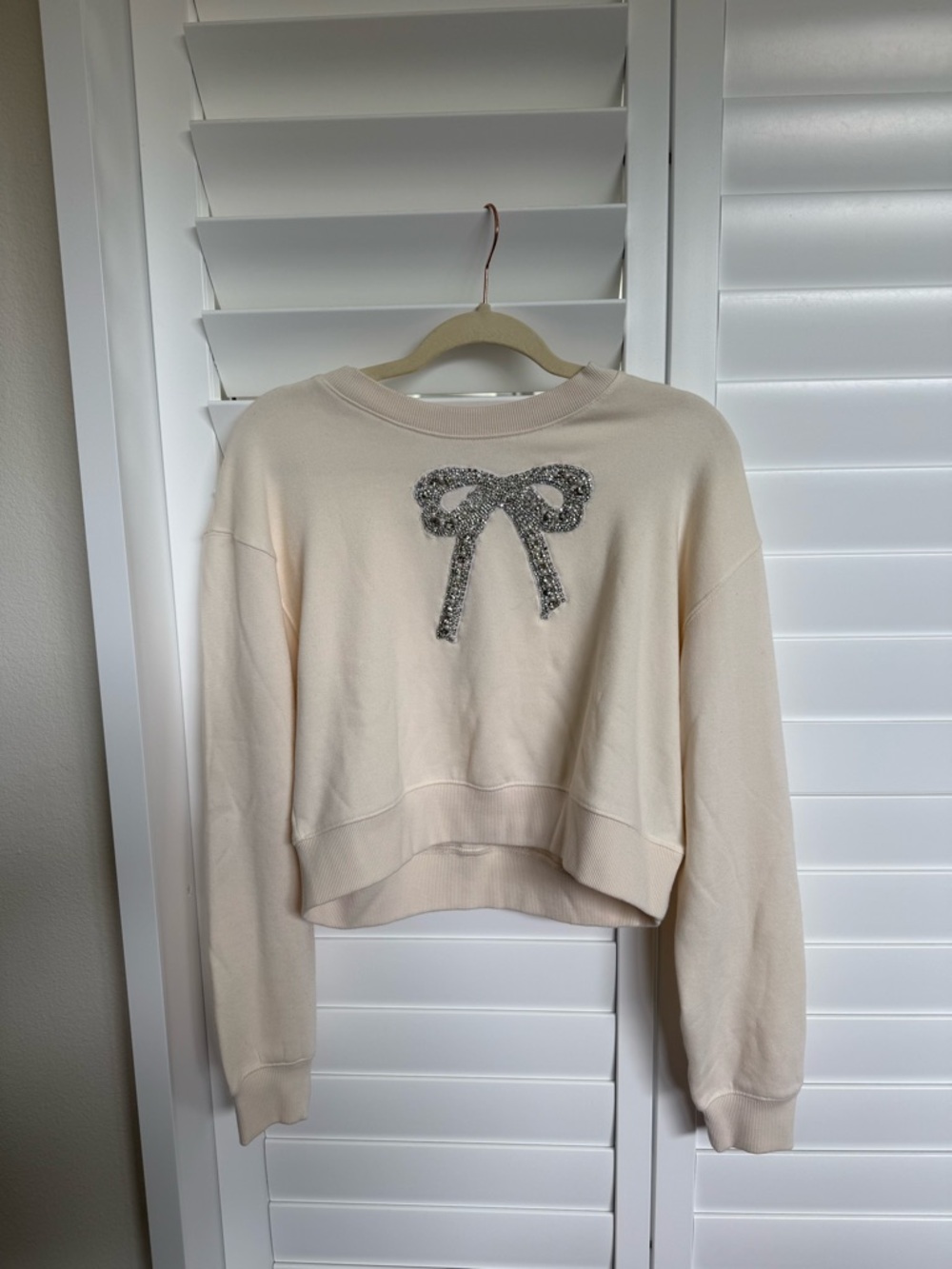 NWT Love Shack Fancy Rylan Pullover Cream Silver Sequin Bow Size S